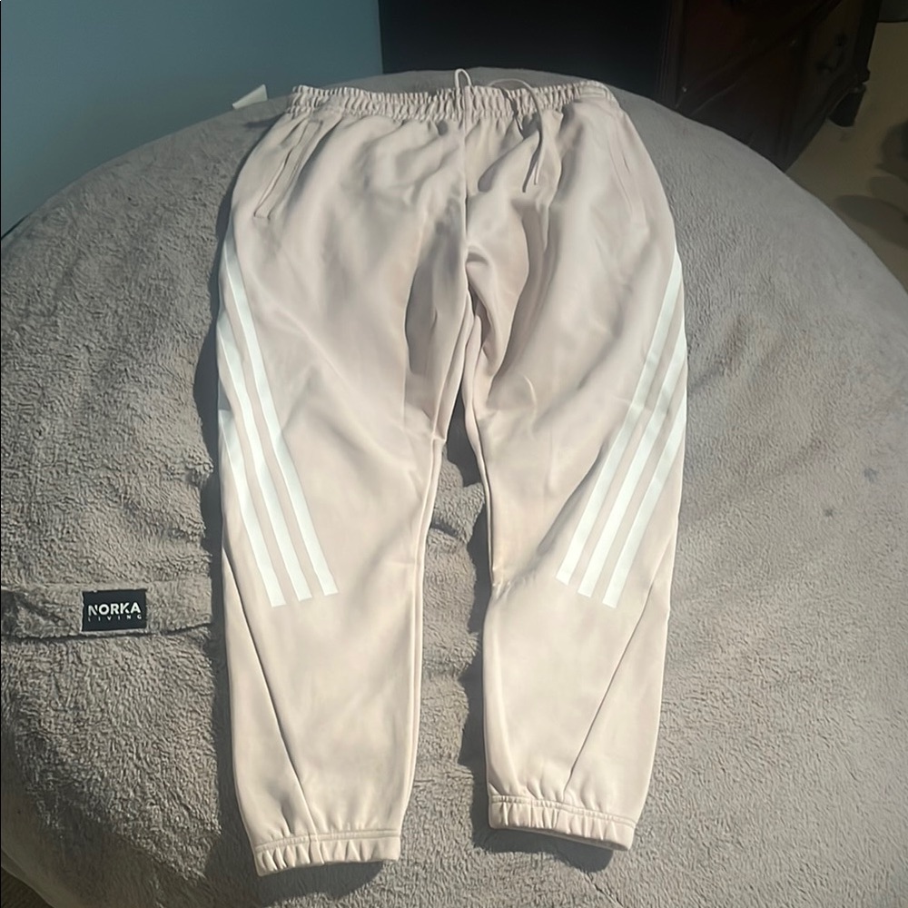 Adidas joggers